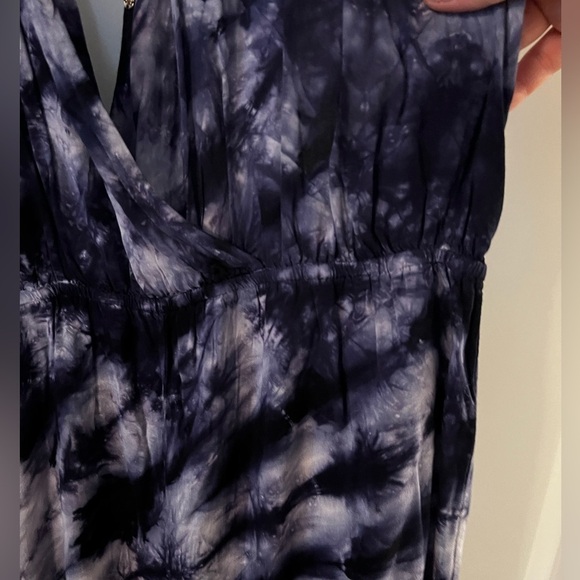 Tie dye jump suit with backless halter - Picture 2 of 6